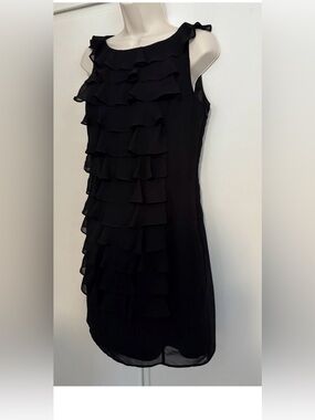 Gently Worn Black Ruffled Center Women’s Size 6 Dress By Adrianna Papell